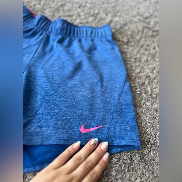 Women’s NIKE DRI-FIT Training Athletic Fold Over Band Running Short Size Small - Picture 3 of 9